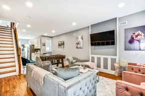 Spacious and Relaxing Townhome w/Patio -Sleeps 11! - Image 5
