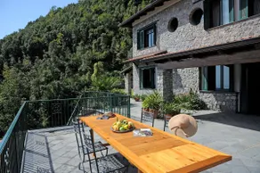 Ocean-view villa with private pool in Ravello - Image 5