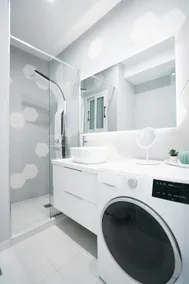 Luxury Home With Hot Tub (No Bubbles) PRO003 - Image 5