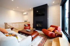 Penthouse at the foot of Mount Orford! Hot Tubs & Pool - Image 5