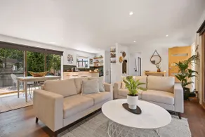'Tides on Toorak' - Enormous Entertainment Area! - Image 5
