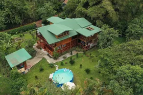 The Wooden House Mindo - Image 2