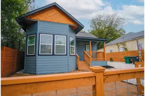 Exceptional 5BR So Close to Riverwalk and Downtown - Image 2