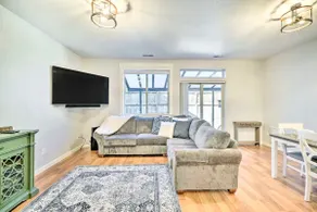 Luxe Private Vancouver Getaway Near DT & Portland! - Image 4
