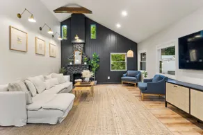 Fully Remodeled 2BR Waterfront Home Next to RIT - Image 2