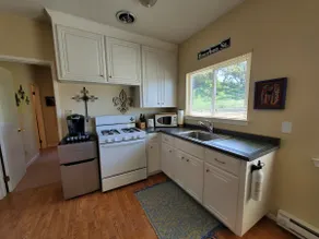 Full Guest House in the Foothills - Image 2