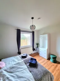 Feel-good apartment close to the city - Image 2