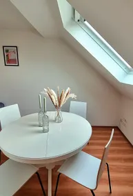 Feel-good apartment close to the city - Image 4