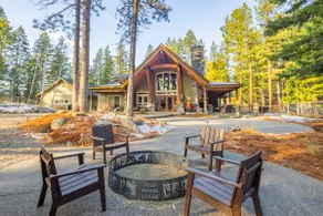 Luxury Pour House Lodge - Image 2