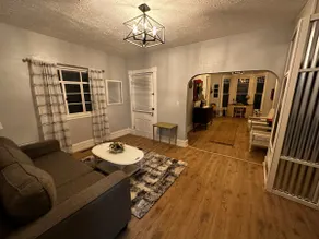 Quaint Cottage in Bowling Green - Image 2