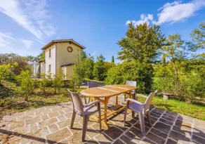 Country House with heated pool near the center - Image 2