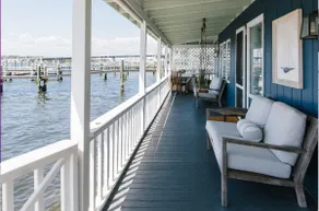 Pier on Main - Waterfront Cottage w. Private Dock - Image 4