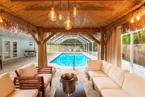 Tropical Pool Villa. Screened Patio, Near Beaches - Image 2