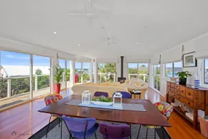 Heaven on Seaview - Ocean views from deck - Image 2