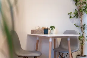 Small cozy flat with balcony & private parking - Image 5