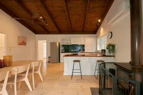 Bills Place - Image 4