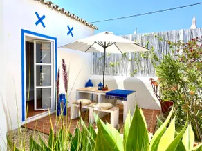 Village House/Vila Primaveira - Image 3
