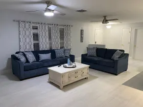 Private Retreat! Indoor HeatedPool/Spa! Near Beach - Image 2