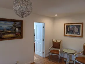 Amazing, Spacious & Cozy | 5BR, 4BA in Quiet Area - Image 2
