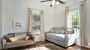 Charming home, downtown Mineral Wells - Image 4