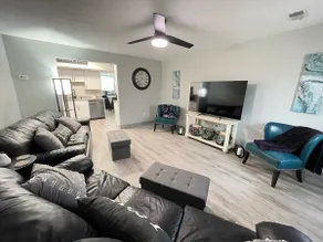 1st Floor Completely Remodeled, Pets Welcome!!! King & Queen Beds, W/D in Unit., - Image 2