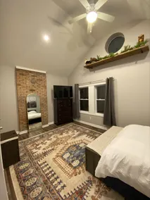 Luxury Work From Home 2-Bedroom - Image 3