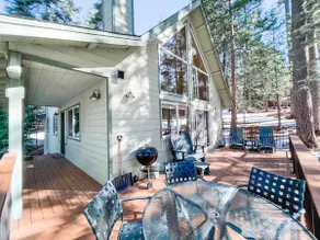 Cozy Cabin w/ Trails • Deck • Fireplace • Dogs OK - Image 4