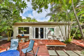 Hollywood Oasis with Jacuzzi & Garden - Image 5