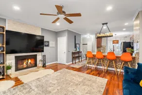 Luxurious home with golf course view, deck, grill, Peloton! King size bed.  - Image 2