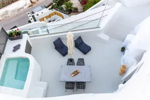 Superior Suite with Hot Tub-Anoi - Image 4