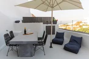 Superior Suite with Hot Tub-Anoi - Image 5