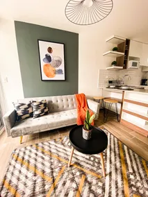 A cozy and central apartment in zone 14 - Image 4