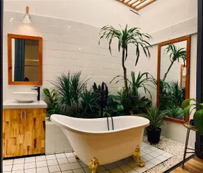 Room for couple with bathtub - Image 4