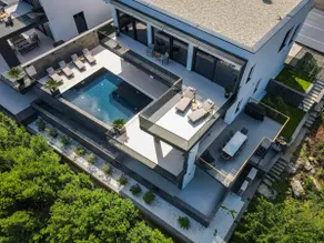 Villa Titanium - Image 3