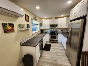 Park Place Cottage 1 Bed 1 Bath- Pet Friendly - Image 2