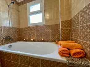 Magnifique villa - 5 chambres - Ifrane - Image 5