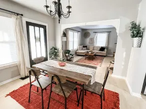 Reclaimed Historic Home 1min to Downtown-Sleeps 7! - Image 4