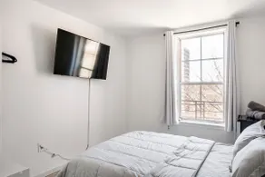 NYC Spacious, Stylish House: Radiant! - Image 5