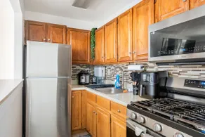 NYC Spacious, Stylish House: Radiant! - Image 3