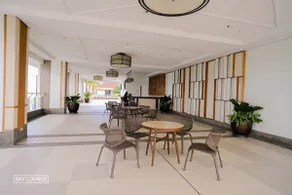 Chic Modern Vibe Condo near BGC, Ortigas & Makati - Image 3