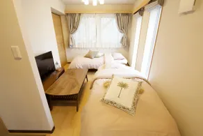 15-minute drive from Naha Airport * 6-minute walk from Anri Station * 5-minute walk to Kokusai-dori * 1LDK * ZA436 - Image 4