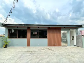 One Rooftop Manila with Jacuzzi Loft type Room - Image 4
