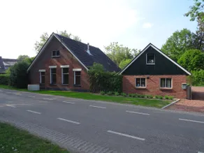 Farmhouse with extra guesthouse Buurse - Image 4