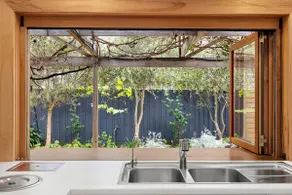 Lonnie Gem - Perfect for two families! - Image 2