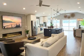 Lakefront Luxury-Amazing Kitchen, Amenities, Views - Image 2