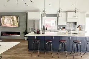 Lakefront Luxury-Amazing Kitchen, Amenities, Views - Image 3
