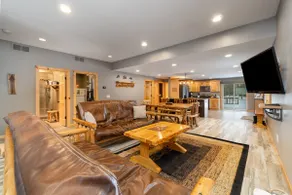 Larkin's Cabin | Cozy Pet & Family Friendly! - Image 3