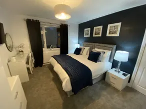 Bungalow-3 Bed, 2 bath, Amazing! - Image 3