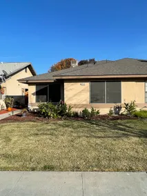 Patio House 3 beds/2 baths 1,248 sqft - Image 2