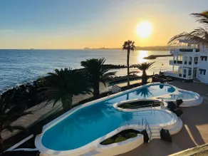 penthouse over the sea - Image 2
